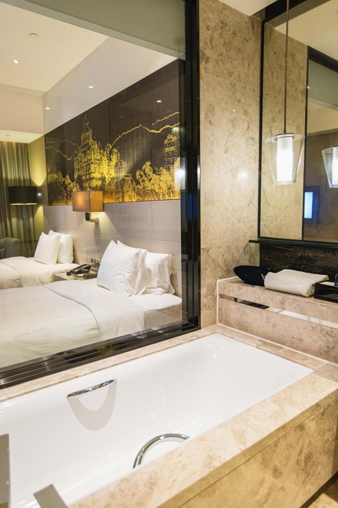 Wanda Realm Jiangmen Hotel Exterior foto